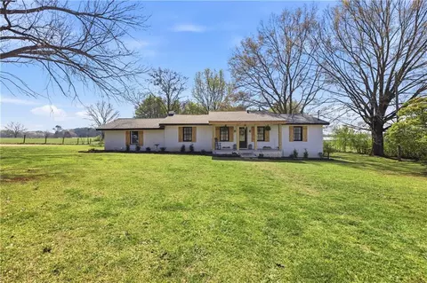 1000 Amber Stapp Studdard Rd, Social Circle, GA 30025