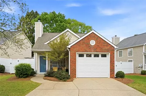 3551 Avensong Village Cir, Alpharetta, GA 30004