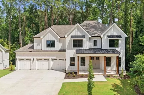 1992 Highgrove Ct, Atlanta, GA 30345