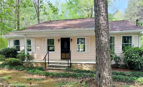 1129 Cave Springs Rd, Douglasville, GA 30134