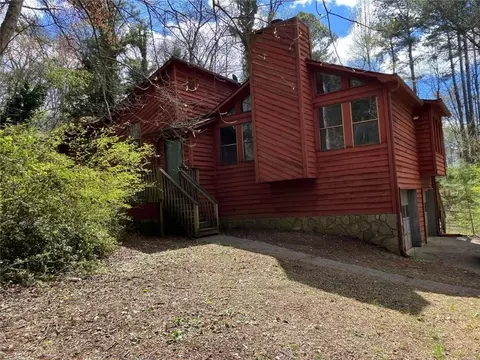 2411 Cochise Dr, Acworth, GA 30102