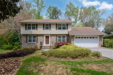 2468 Mary Briggs Ct, Dunwoody, GA 30360