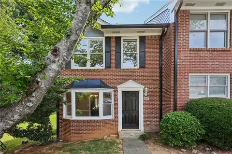 401 Autumn Leaf Way, Norcross, GA 30093