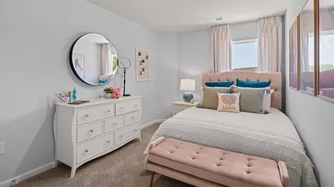 Bedroom - 428 Reflection Dr, Stockbridge, GA 30281 photo 5 of 10