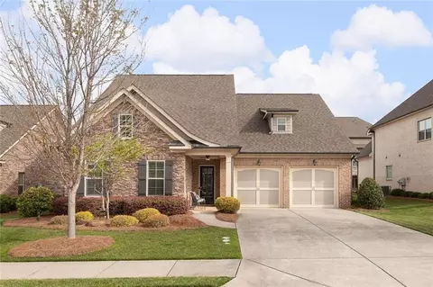 6045 Overlook Club Cir, Suwanee, GA 30024