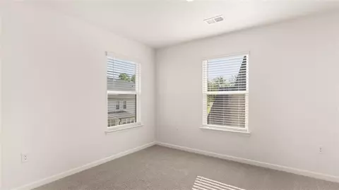 Bedroom - 1907 Endress Cir, Hampton, GA 30228 photo 5 of 9