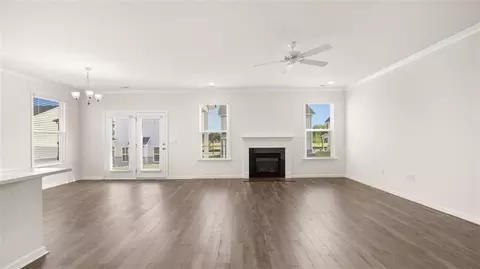 Living - 1907 Endress Cir, Hampton, GA 30228 photo 1 of 4