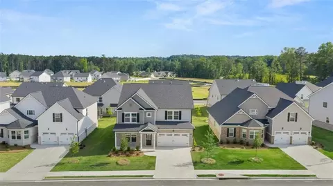 1907 Endress Cir, Hampton, GA 30228
