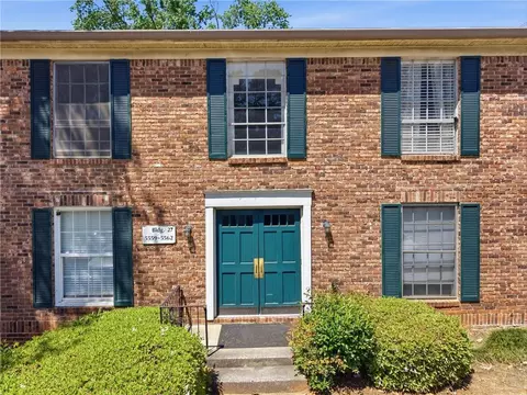 5560 Kingsport Dr NE #27, Atlanta, GA 30342