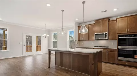 Kitchen - 1780 Goodwin Cir, Hampton, GA 30228 photo 1 of 3