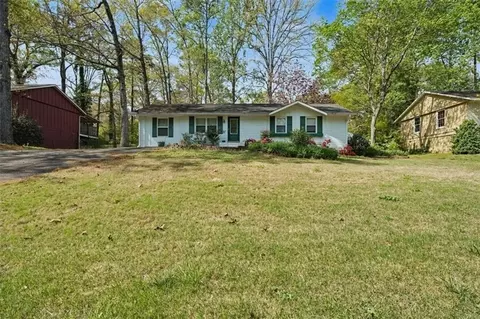 3012 Sasanqua Ln SW, Marietta, GA 30008