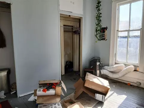 Bedroom - 521 Monroe St, Macon, GA 31201 photo 2 of 2