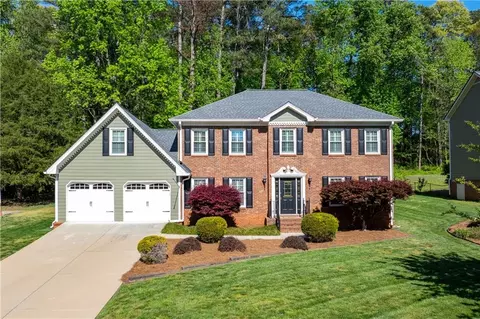 826 Marbrook Dr, Lawrenceville, GA 30044
