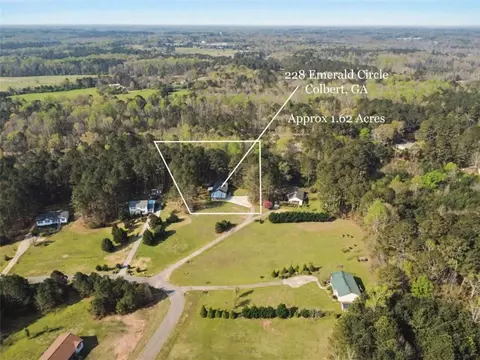 228 Emerald Cir, Colbert, GA 30628 photo 35