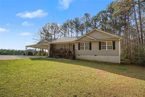 228 Emerald Cir, Colbert, GA 30628 photo 2