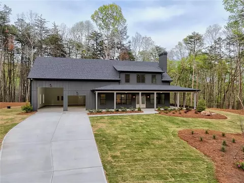 124 Fox Valley Rd, Clarkesville, GA 30523