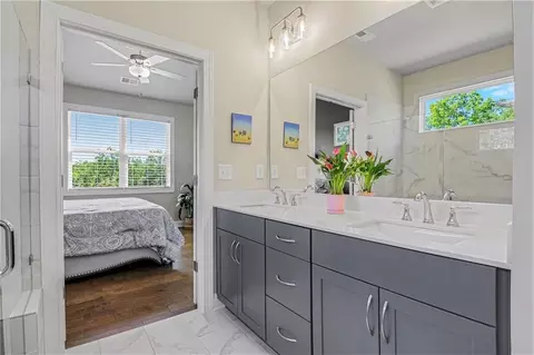Bath - 290 Lakeside Pl, Canton, GA 30114 photo 1 of 3