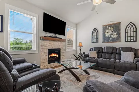Living - 290 Lakeside Pl, Canton, GA 30114 photo 2 of 3