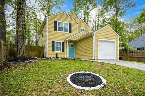 5059 Martins Crossing Rd, Stone Mountain, GA 30088