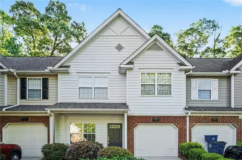 994 Pike Forest Dr, Lawrenceville, GA 30045