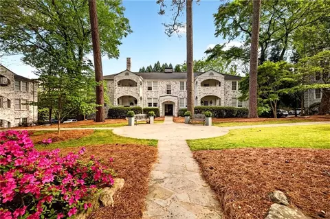 65 Peachtree Memorial Dr NW #5, Atlanta, GA 30309