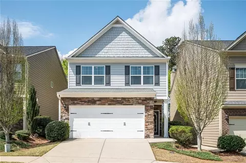 135 Village Trl, Woodstock, GA 30188