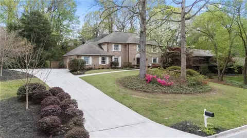 760 Old Campus Trl, Atlanta, GA 30328