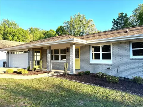 61 Hidden Ct SE, Mableton, GA 30126