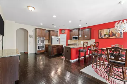 Kitchen - 12174 Centerra Dr, Hampton, GA 30228 photo 2 of 5