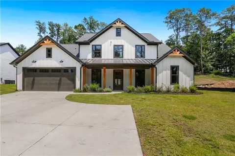 3609 Centerville Rosebud Rd, Snellville, GA 30039