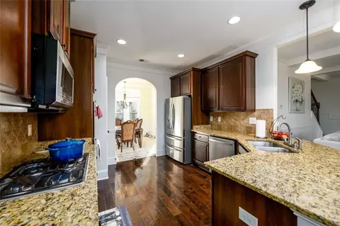 Kitchen - 1979 Trinity Mill Dr, Dacula, GA 30019 photo 3 of 4