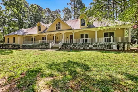 3504 Graycliff Rd, Snellville, GA 30039