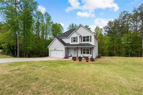 218 Randall Dr, Carrollton, GA 30117