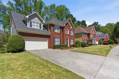 1112 Oakhurst Trl, Lawrenceville, GA 30043