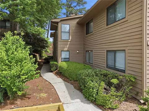 1701 Parkaire Xing, Marietta, GA 30068