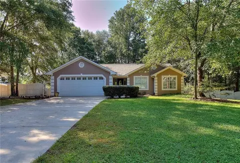 326 Cedar Ridge Dr, Braselton, GA 30517