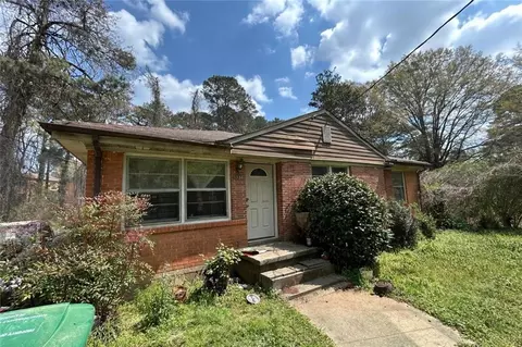 1994 Shamrock Dr, Decatur, GA 30032