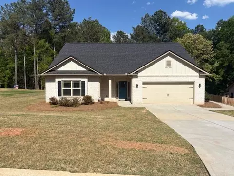 57 Eagle Heights Dr, Maysville, GA 30558