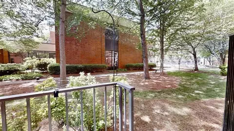 300 Johnson Ferry Rd NE #A112, Atlanta, GA 30328