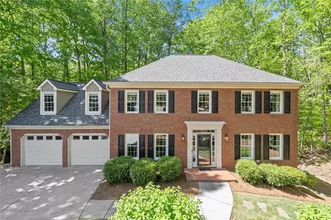 4069 Bittersweet Dr NE, Roswell, GA 30075