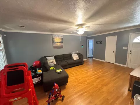 Living - 159 Longview Rd, Stockbridge, GA 30281 photo 1 of 3