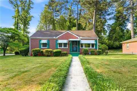 2551 E Tupelo St SE, Atlanta, GA 30317