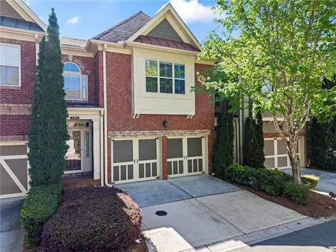 8065 Glisten Ave, Atlanta, GA 30328