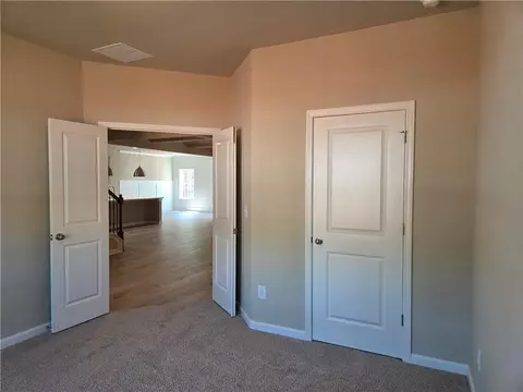 293 Meadows Dr, Bethlehem, GA 30620 photo 3