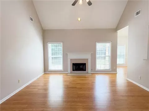 Living - 404 Eaglet Ct, Mcdonough, GA 30253 photo 4 of 5