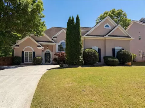 Exterior - 404 Eaglet Ct, Mcdonough, GA 30253 photo 2 of 6