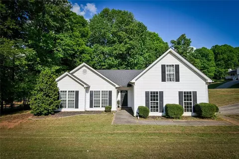462 Gin Mill Dr, Monroe, GA 30656