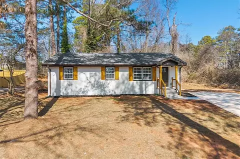 3770 Larkspur Ter, Decatur, GA 30032