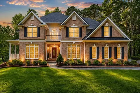 166 Windrift Dr, Dallas, GA 30132