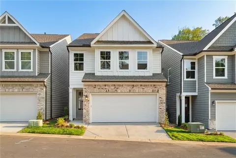 736 Smokey Quartz Way, Kennesaw, GA 30144